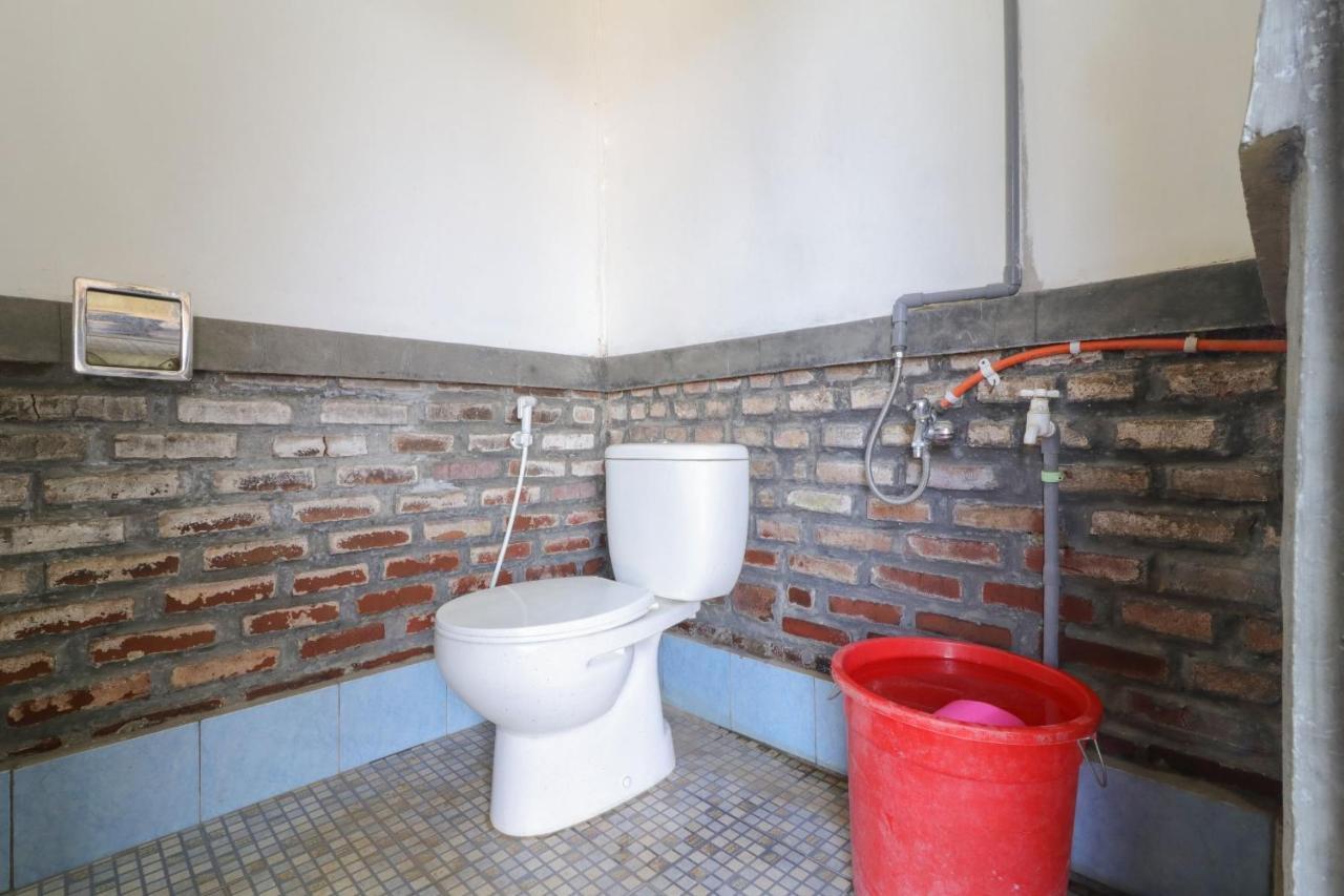 Lembur Incu Syariah Villa & Resto レムバン エクステリア 写真