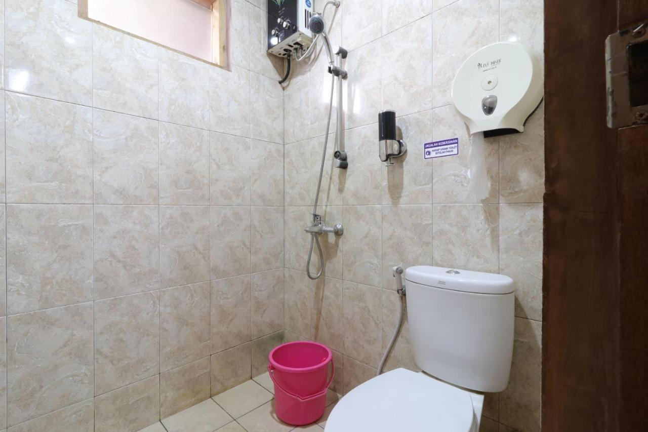 Lembur Incu Syariah Villa & Resto レムバン エクステリア 写真